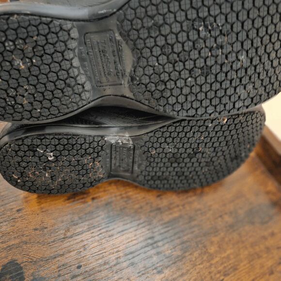 TredSafe Black Slip On Oil & Slip Resistent Gardening Clog Slip on Shoes Black M - Picture 5 of 5